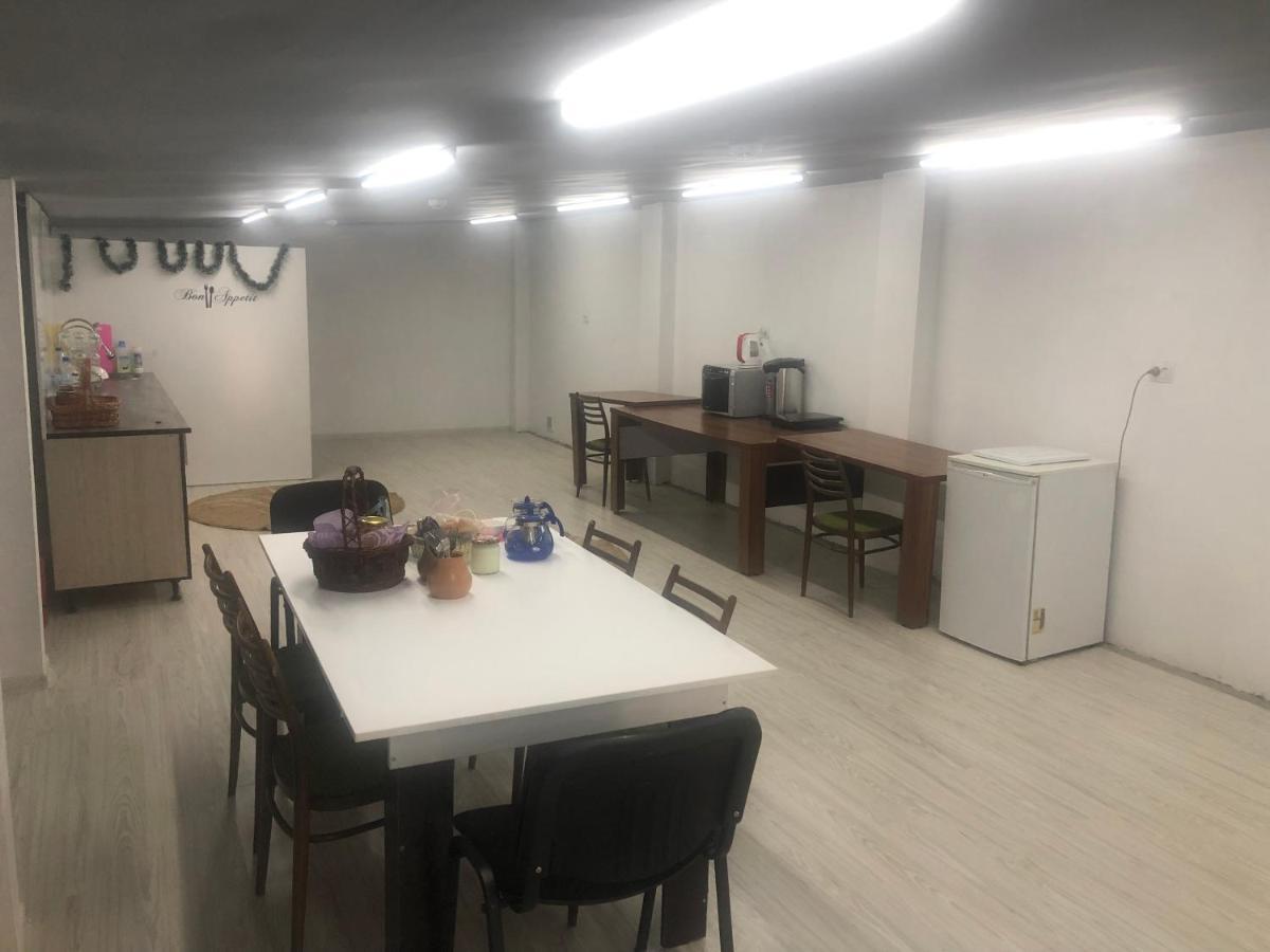 Hostelpoint Tasjkent Eksteriør billede